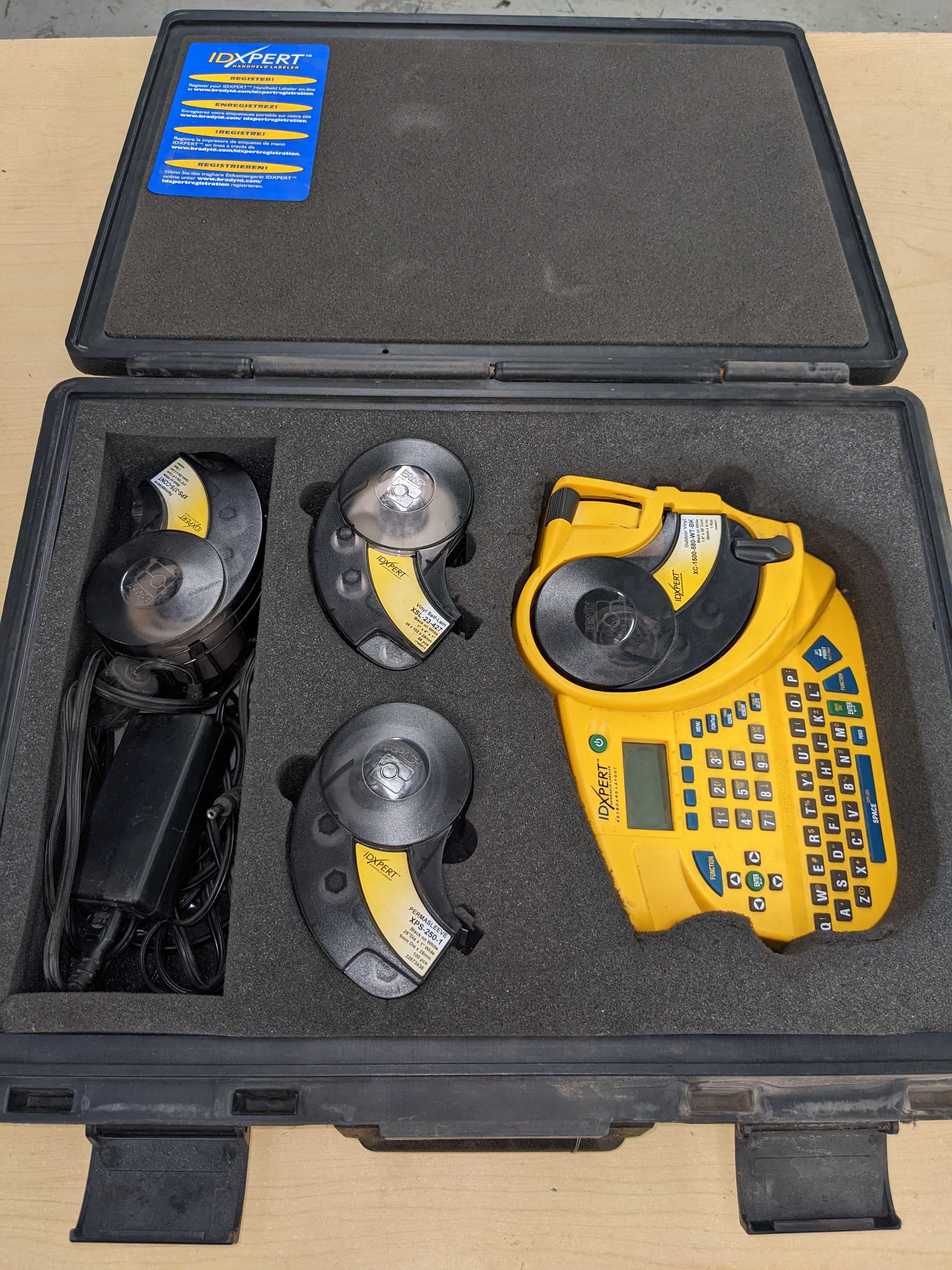 HANDHELD LABELER - PACKAGING