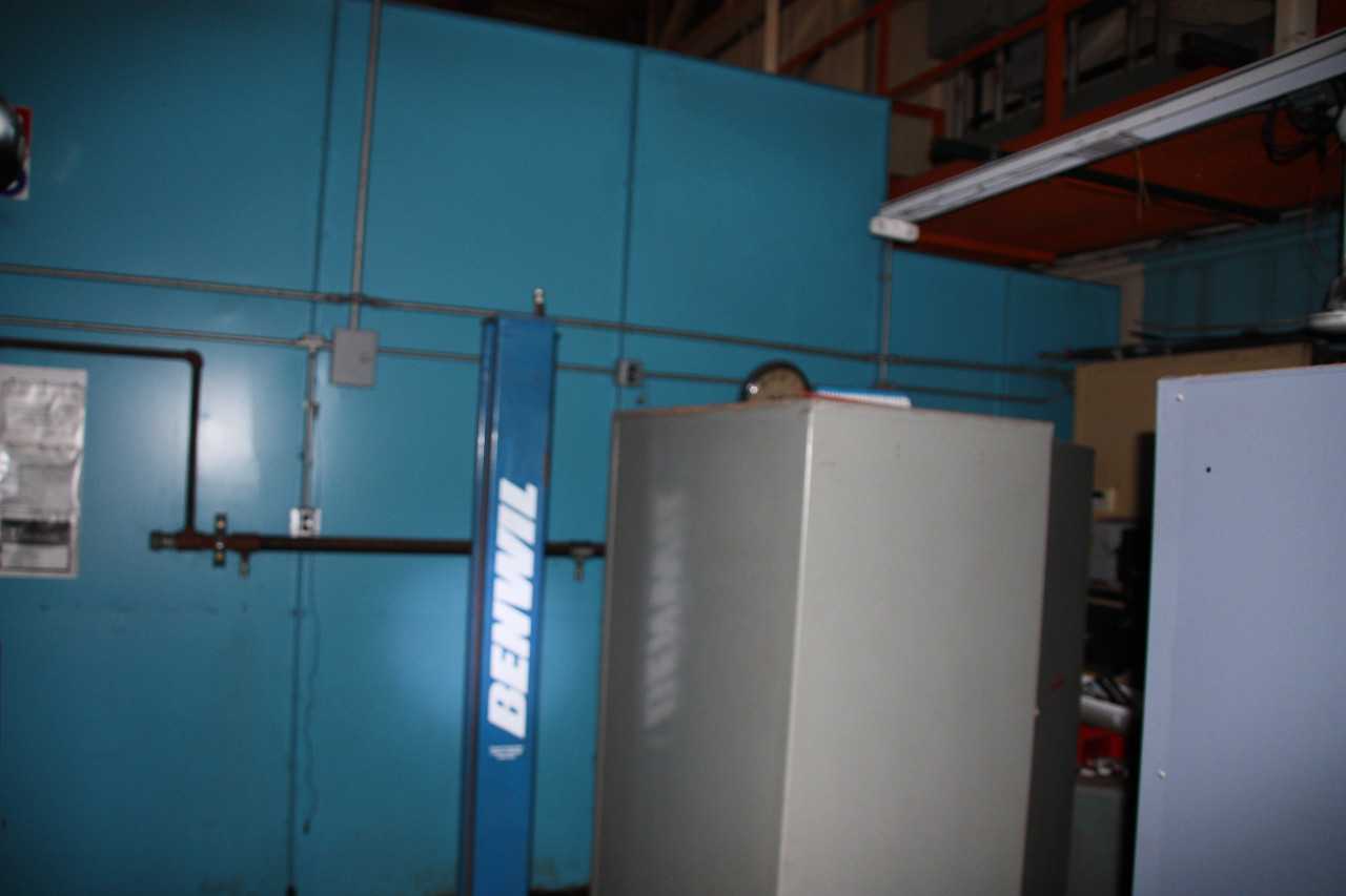 Benwill Auto Hoist - LIFTING EQUIPMENT