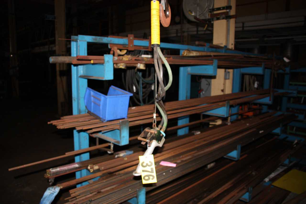 Air Hoist, 1 Ton Capacity - LIFTING EQUIPMENT