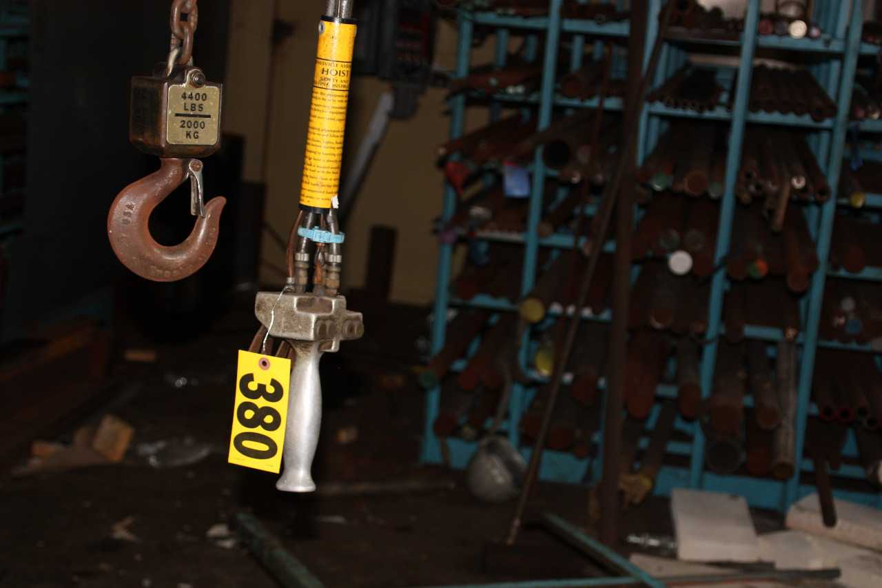 Air Hoist, 2 Ton Capacity - LIFTING EQUIPMENT