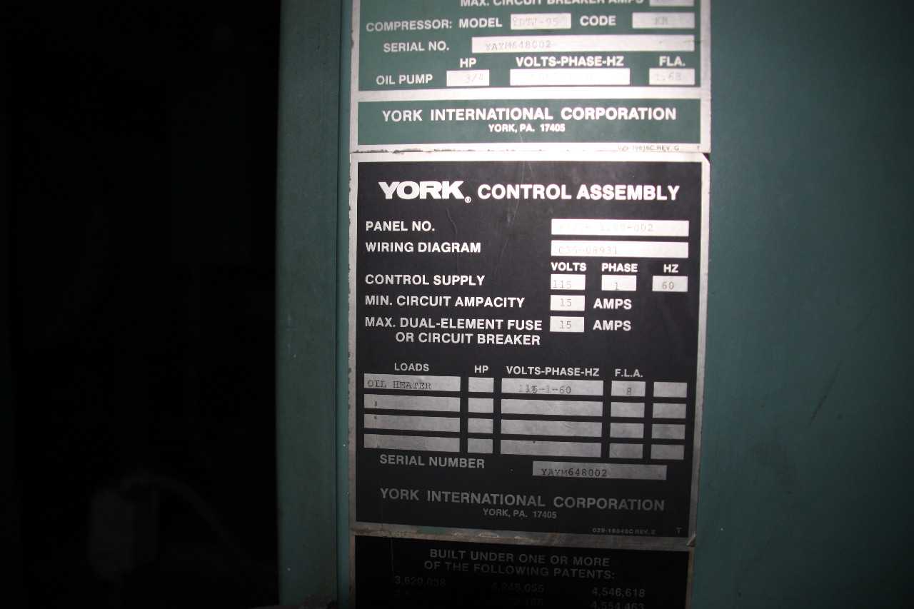 Chiller, York, mdl YTE3E3C2-CK F, SN YAYM648002, 460 V, 60 HZ, 3 Phase - CONSTRUCTION