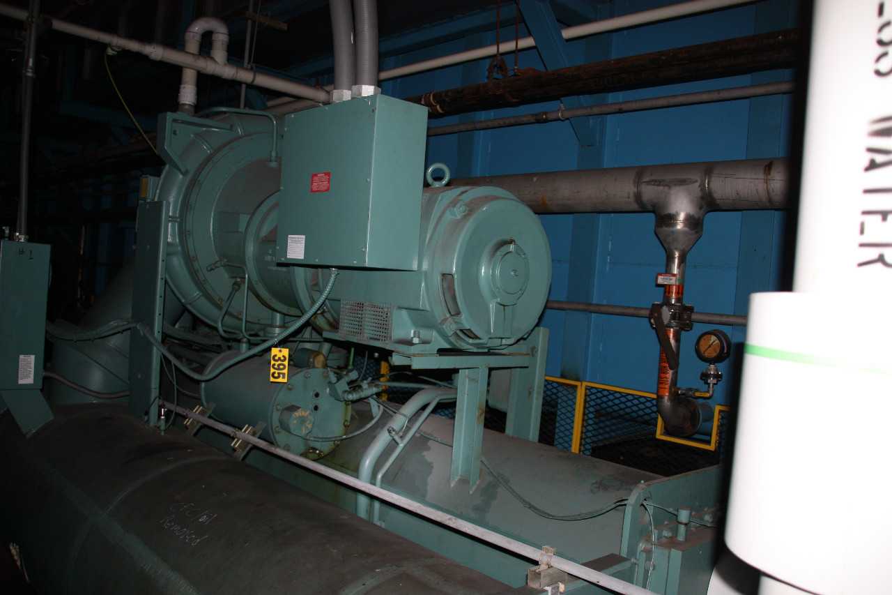 Chiller, York, mdl YTE3E3C2-CK F, SN YAYM648002, 460 V, 60 HZ, 3 Phase - CONSTRUCTION