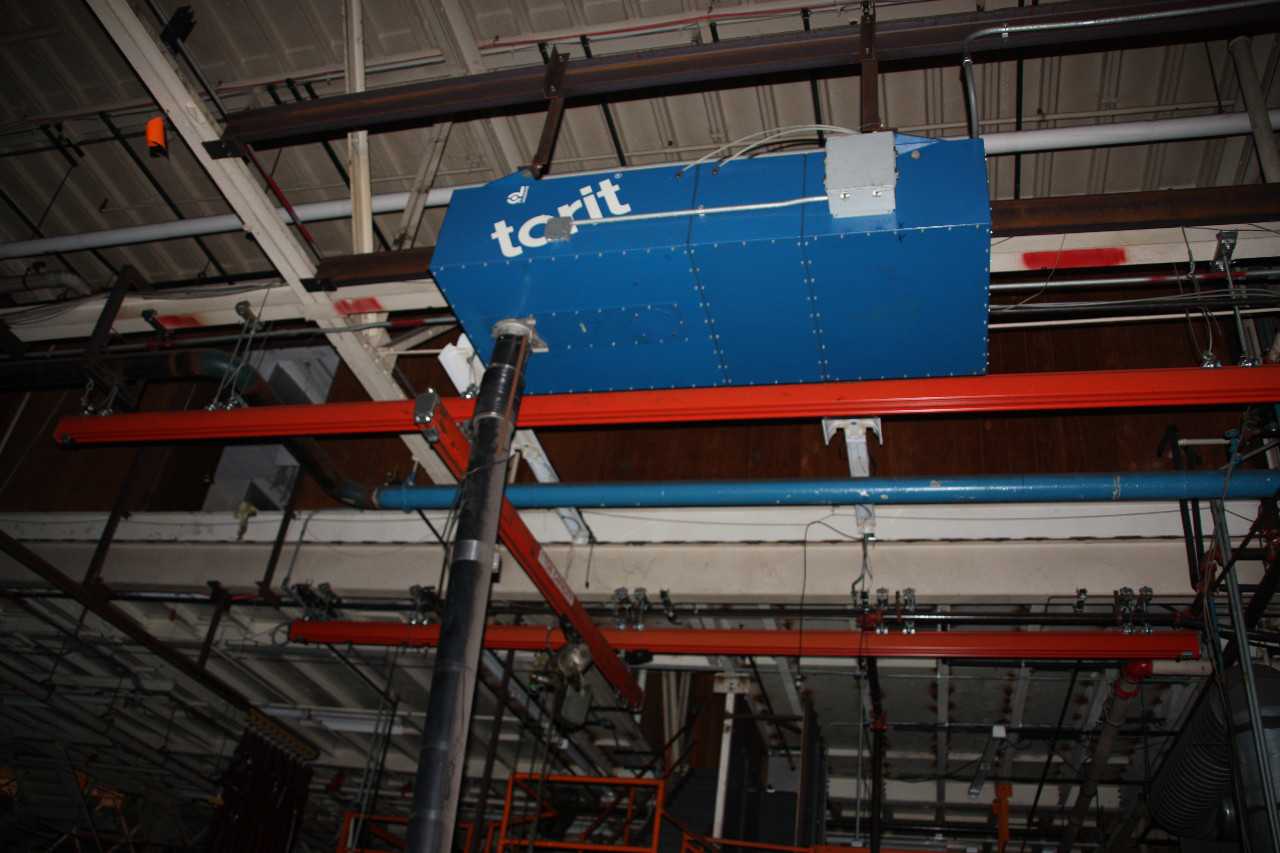 Torit Smoke Eater for use over a Weld Bench - PLANT & FACILITY