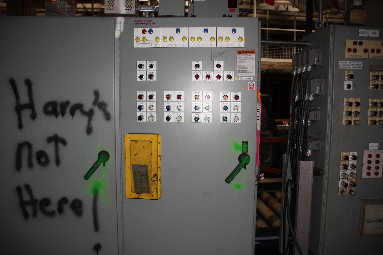 Powered Roller Conveyor 150' long x 5' wide, with control panels - CONVEYORS