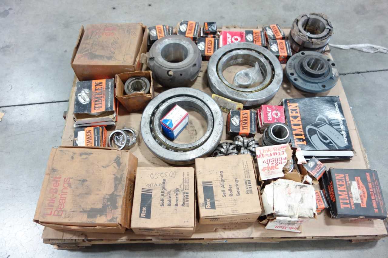 1 PALLET OF ASSORTED BEARINGS AND BEARING SLEEVES - BEARINGS