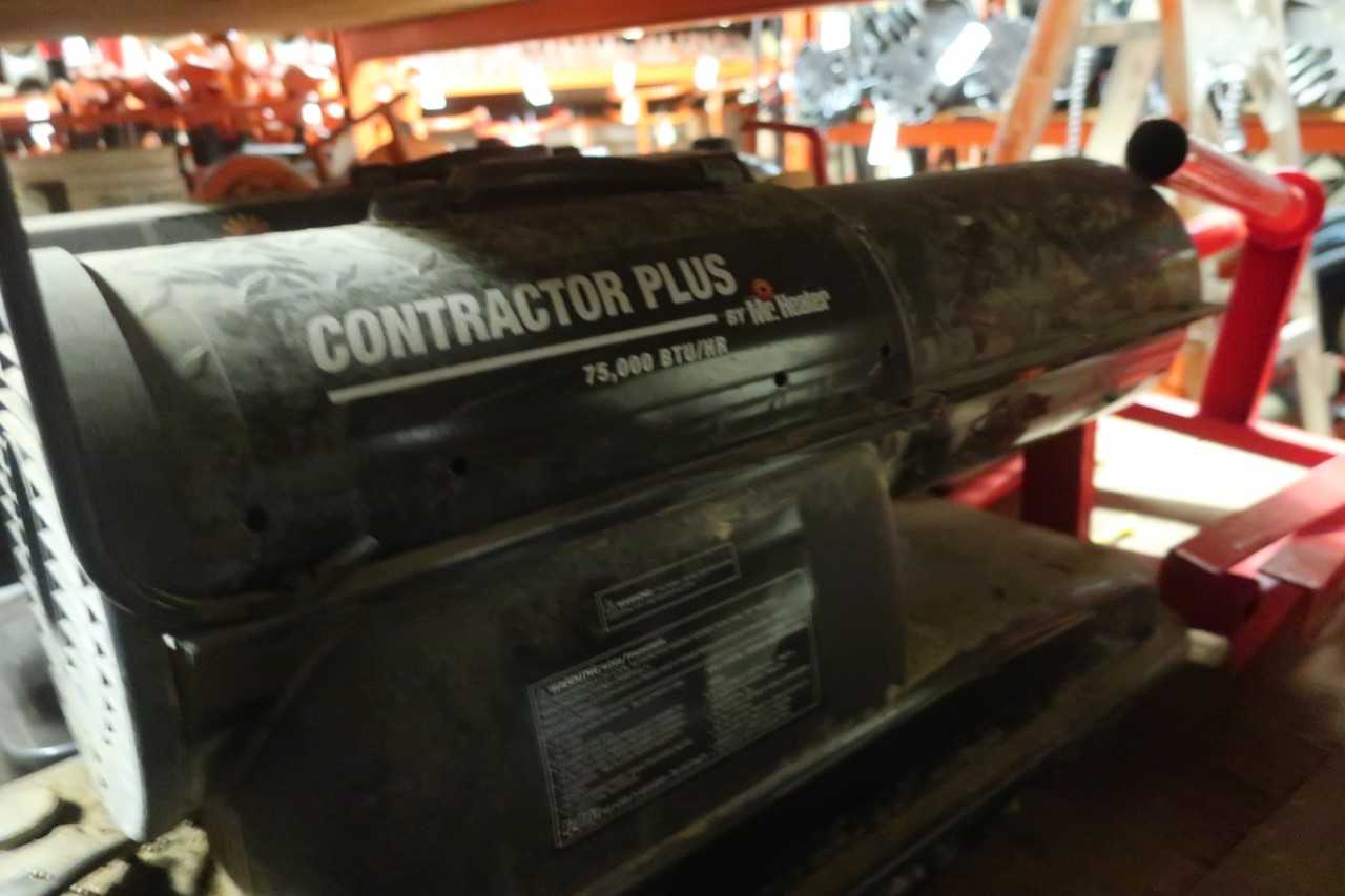 LOT OF 2 MR HEATER CONTRACTOR PLUS 75,000 BTU GASOLINE HEATER - HVAC EQUIPMENT