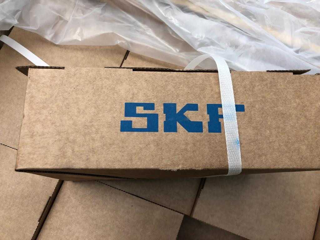 1 pallet of assorted bearings - BEARINGS
