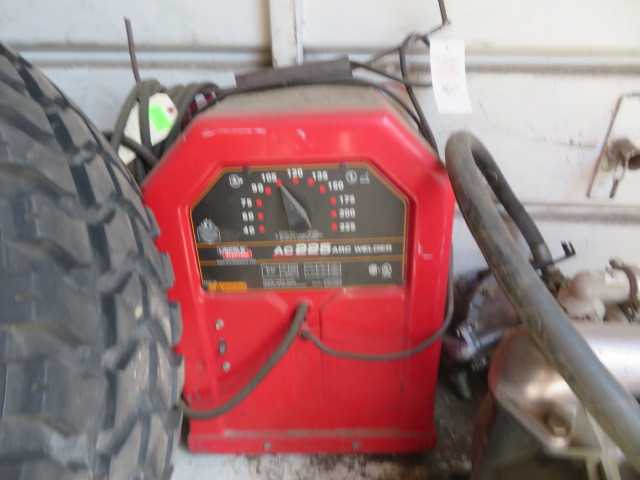 Lincoln Electric Model AC225 Arc Welder - PLANT & FACILITY