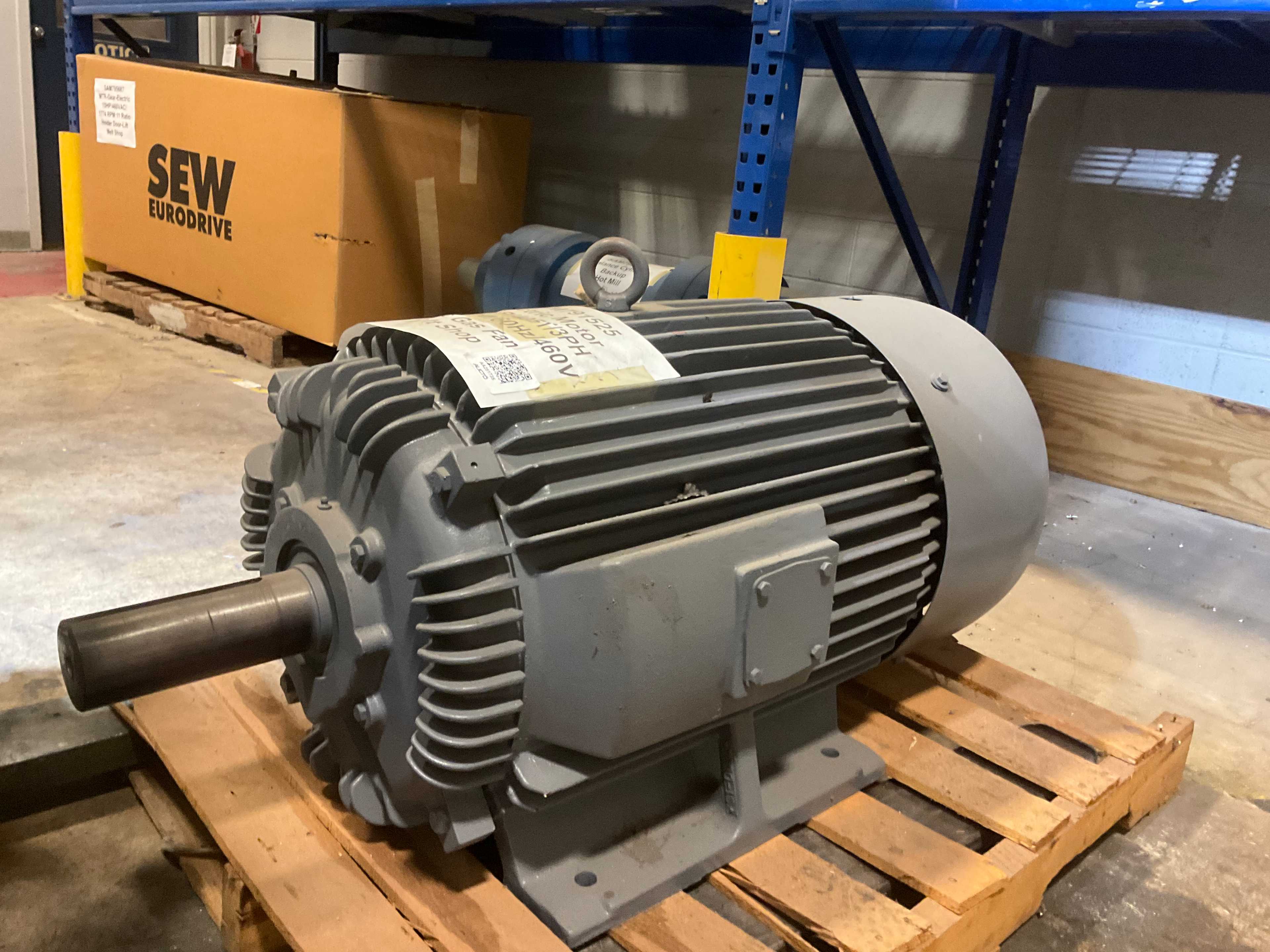 TOSHIBA INTERNATIONAL B1004FLF3UMHR AC MOTOR - AC MOTOR