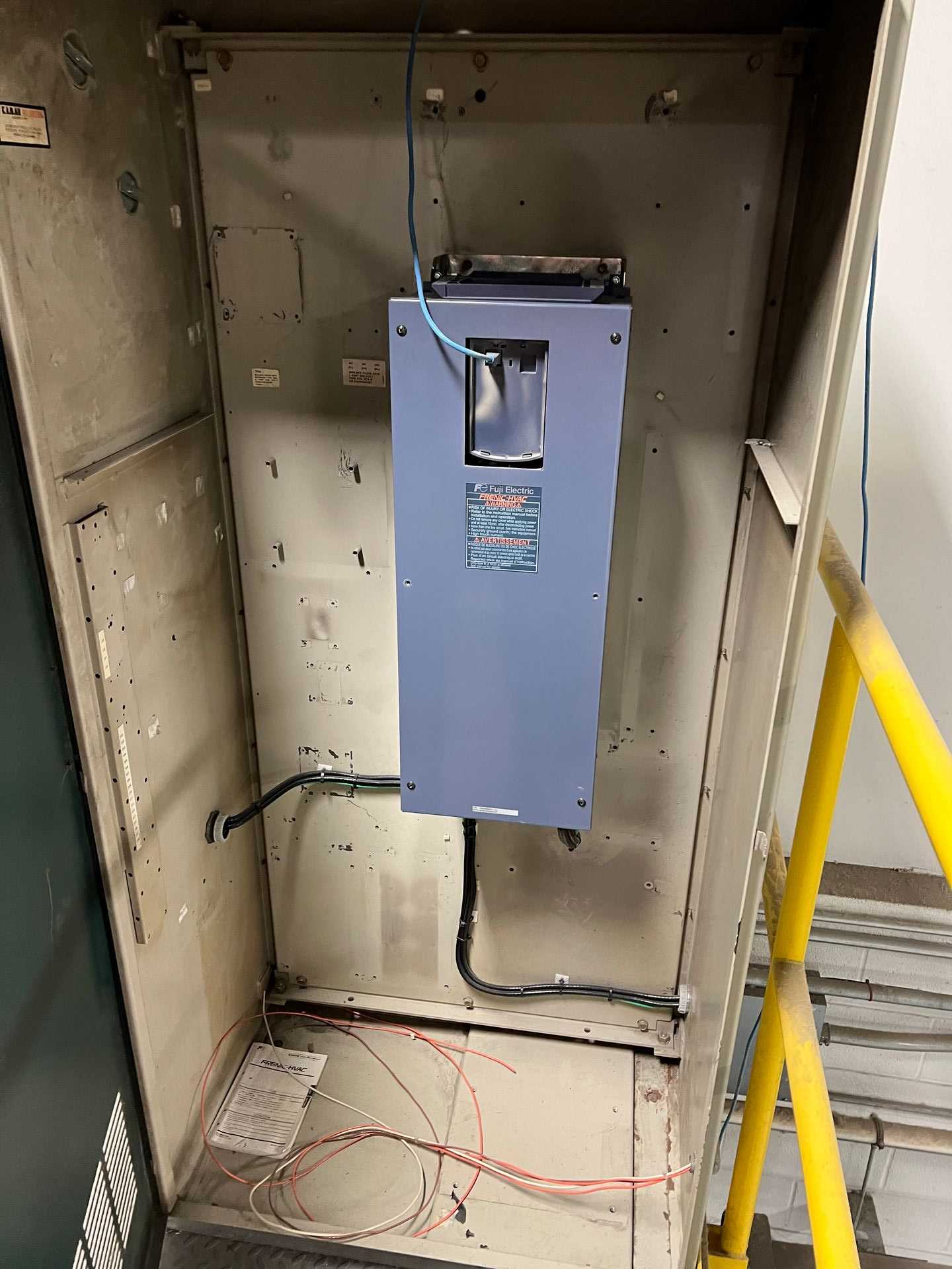 FUJI FRN060AR1L-4U 60HP 480V VFD - MOTOR DRIVES
