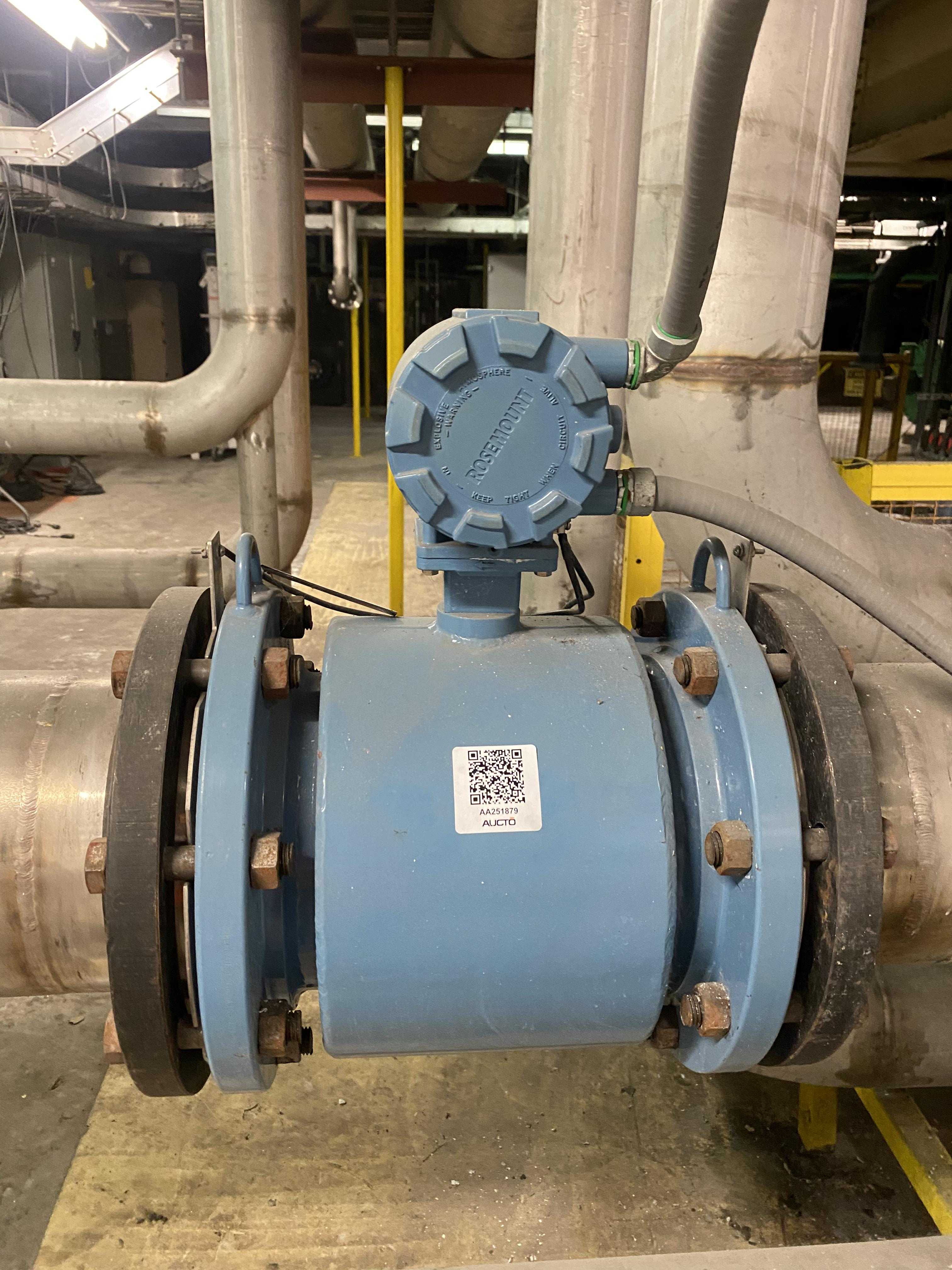 QTY 2: ROSEMOUNT FLOW TUBES WITH TRANSMITTERS - FLOW TRANSMITTER