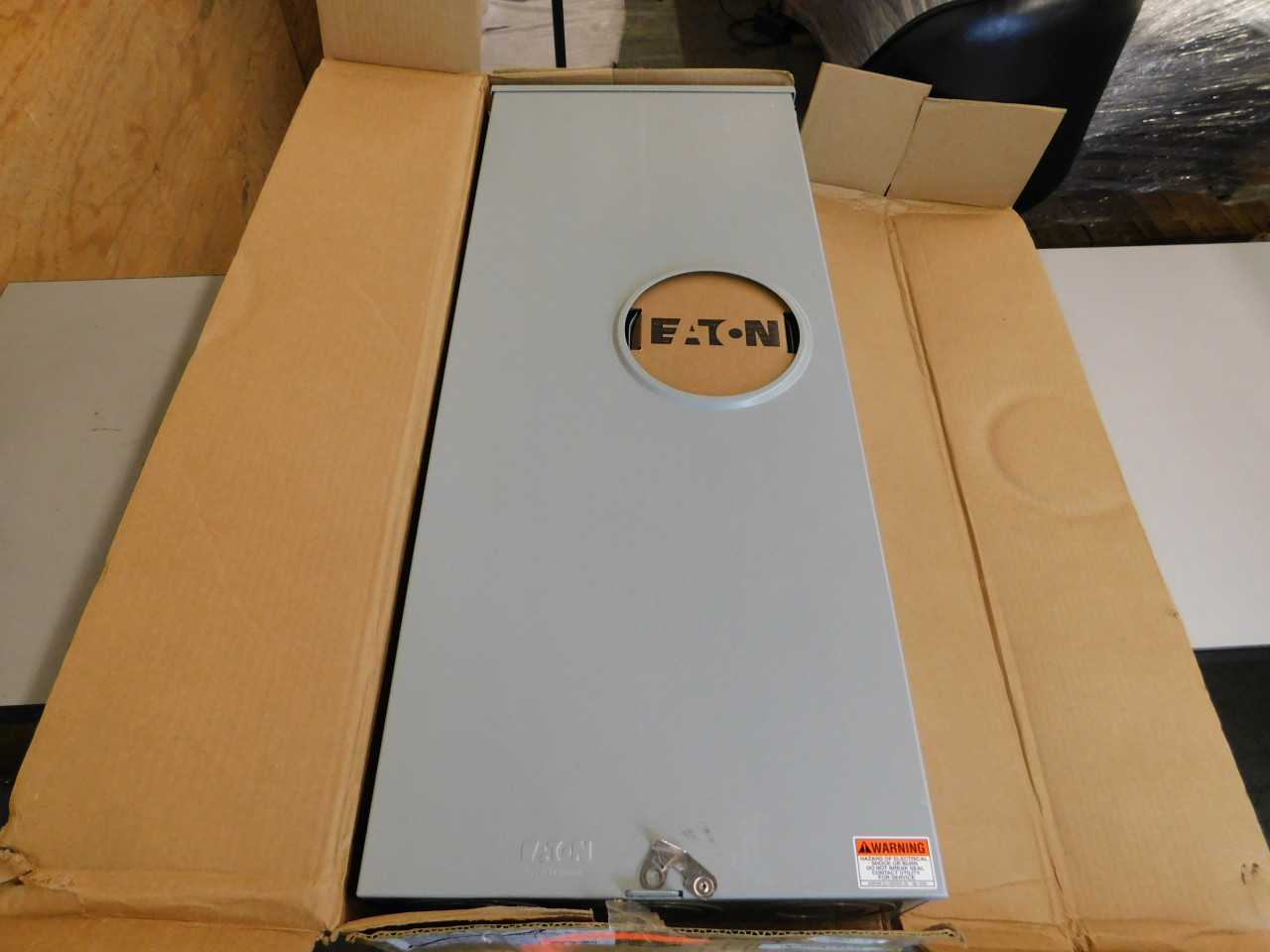 Quantity of 4 New Surplus Eaton UTH43369UCH Meter Socket 320A 600V 4 Jaws - CIRCUIT BREAKERS