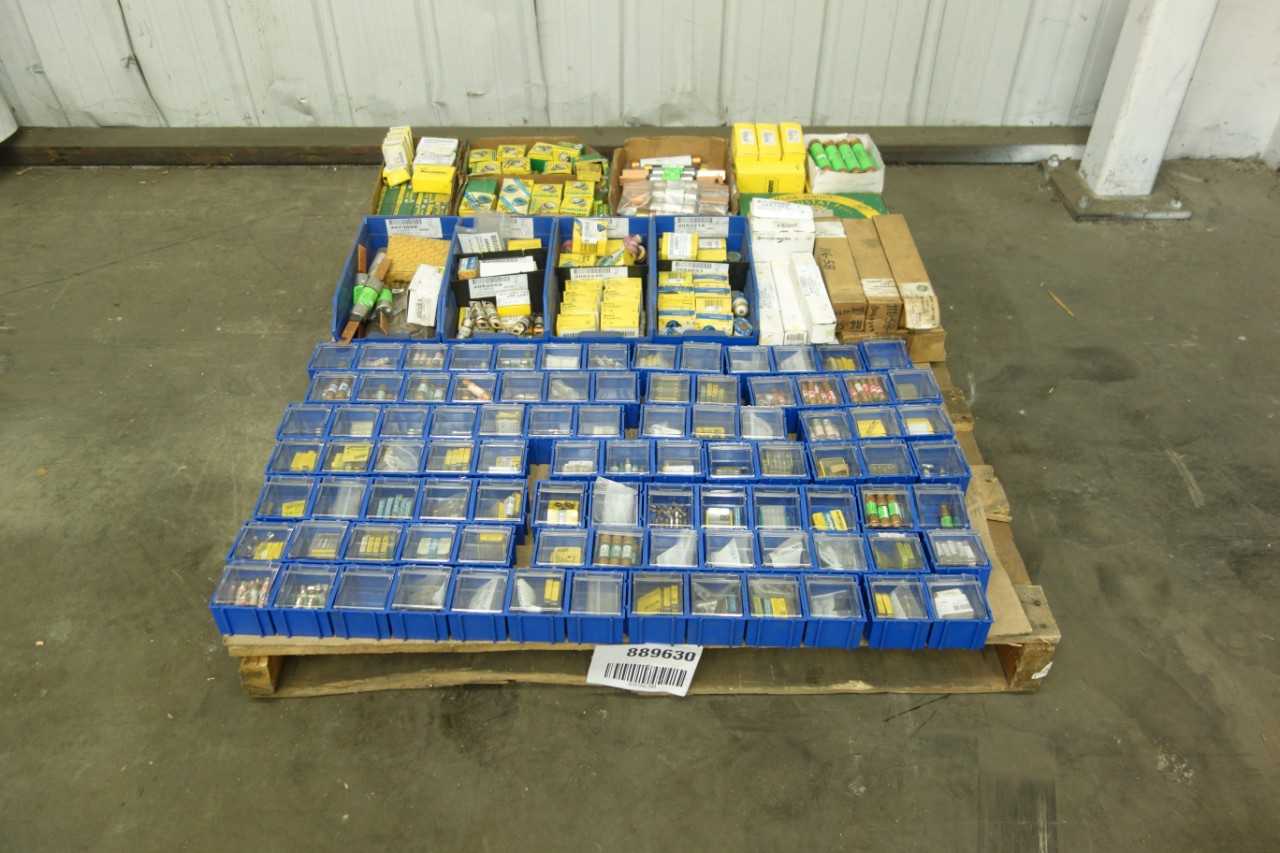 PALLET OF ASSORTED FUSES - HAND TOOLS