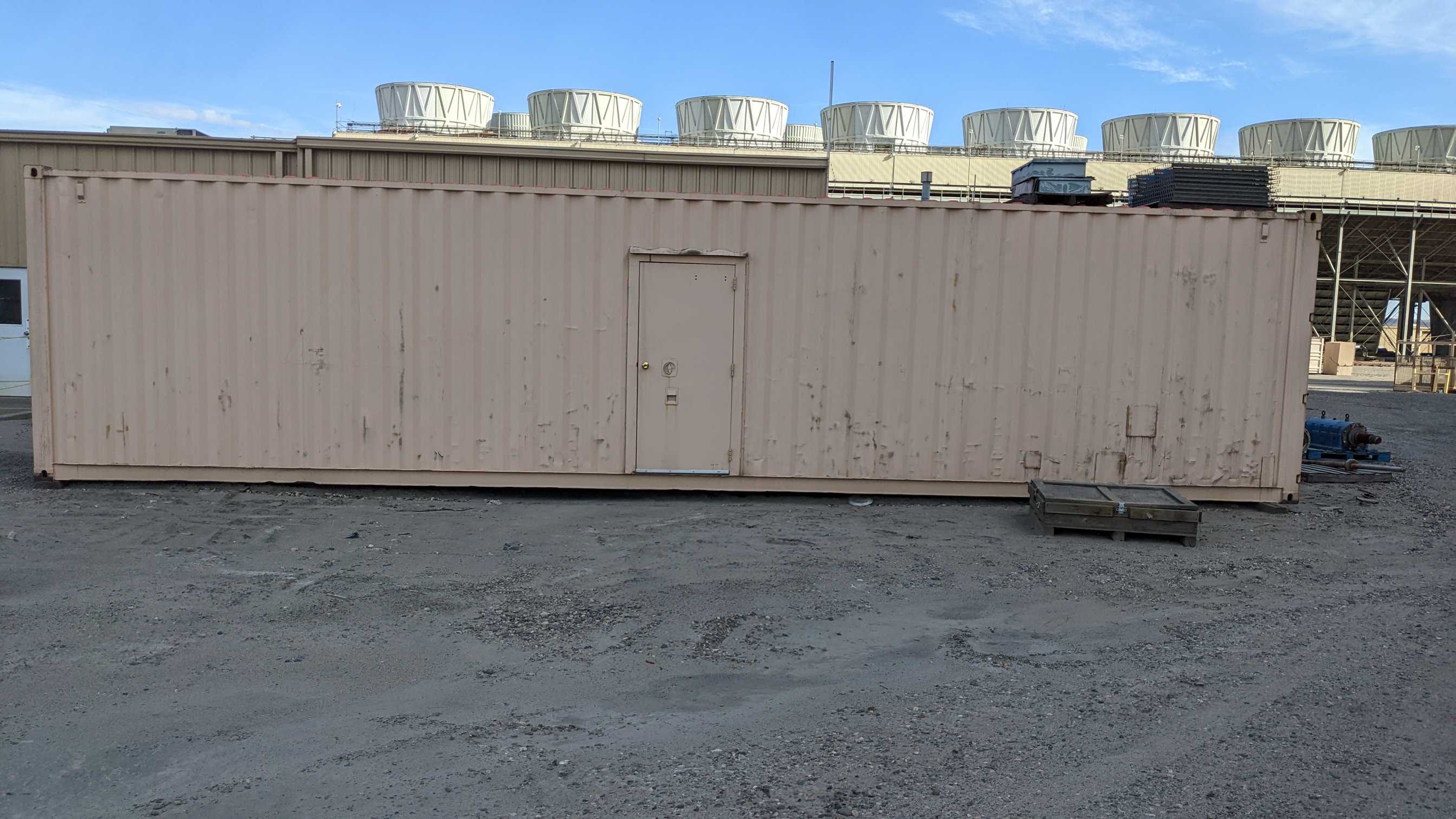SHIPPING CONTAINER - INDUSTRIAL PARTS