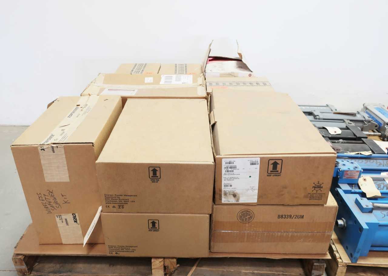 2 PALLETS OF ASSORTED CYLINDERS AND SENSORS - INSTRUMENTATION