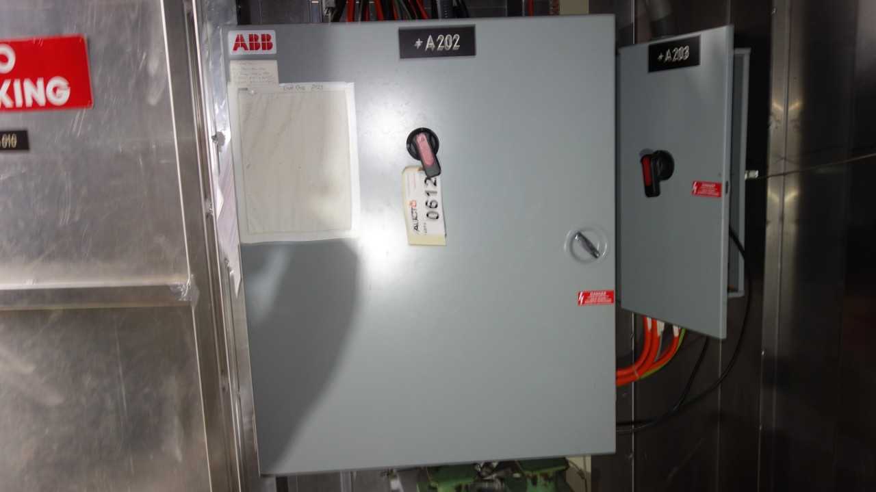 LOT OF 2 ASSORTED ABB CONTROL BOX PANELS - AUTOMATION & CONTROLS