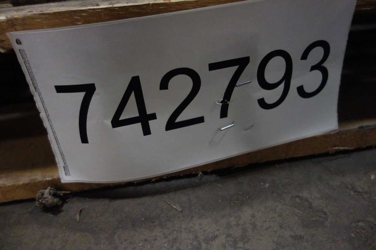 1 PALLET OF ASSORTED ELECTRICAL AC MOTORS- LOUIS ALLIS, TOSHIBA, RELIANCE, SUMITOMO - ELECTRIC MOTORS