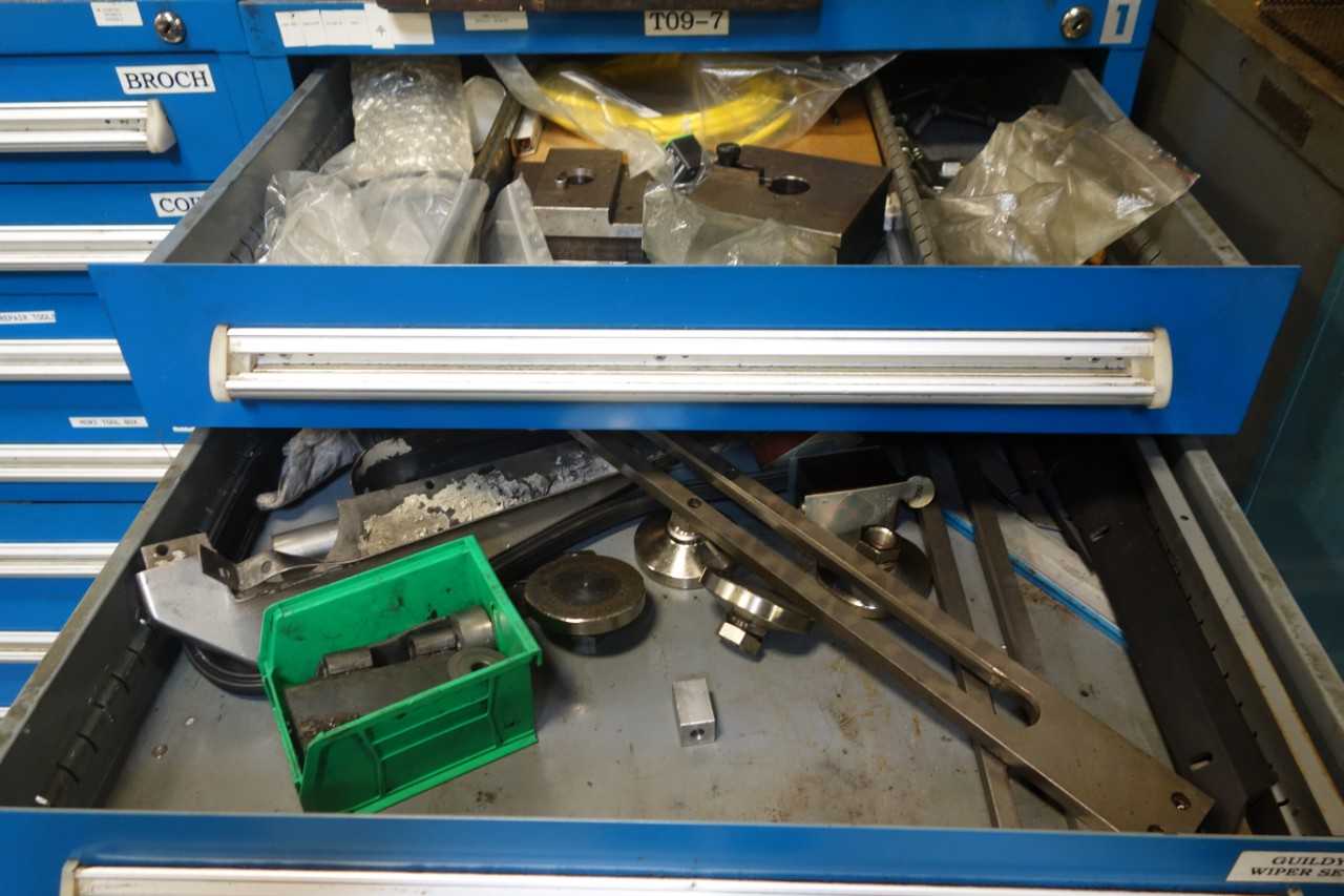 Proto Tool cabinet with contents - TOOL STORAGE