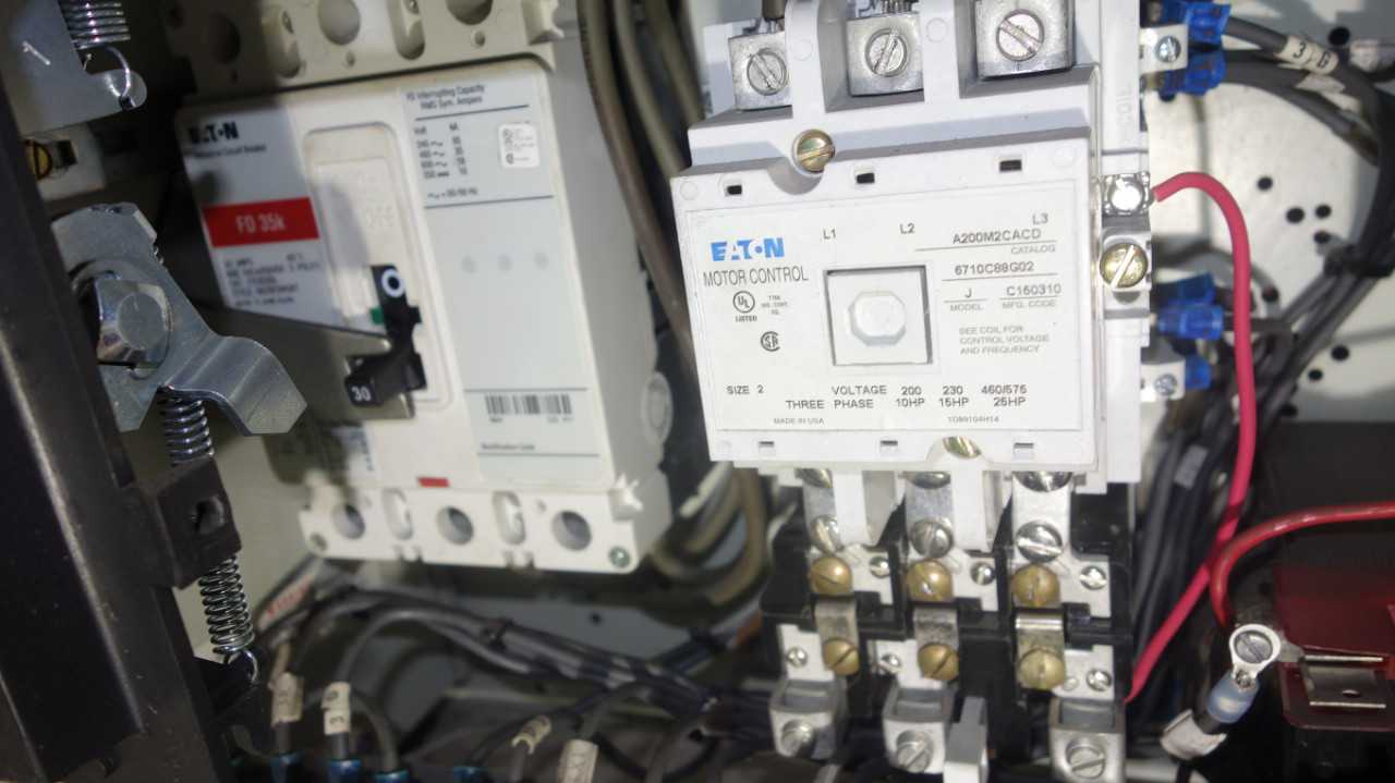 X4 VERTICAL SECTIONS OF WESTINGHOUSE MCC BUCKETS - MOTOR CONTROL CENTERS