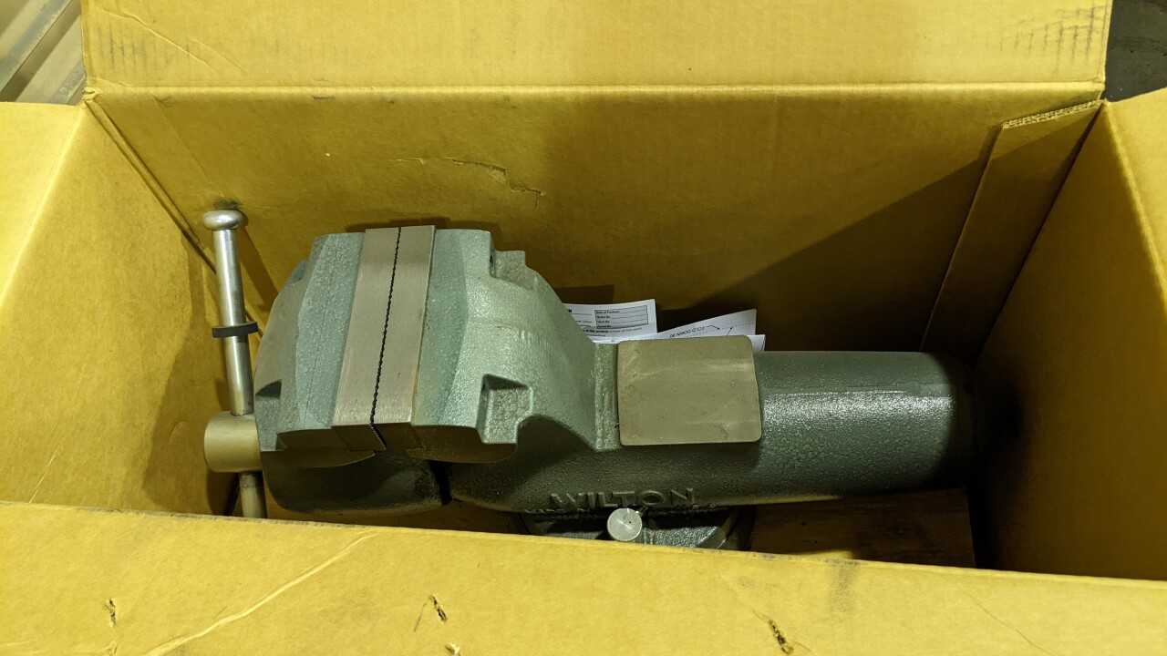 WILTON BENCH VISE - ELECTRIC POWER TOOLS