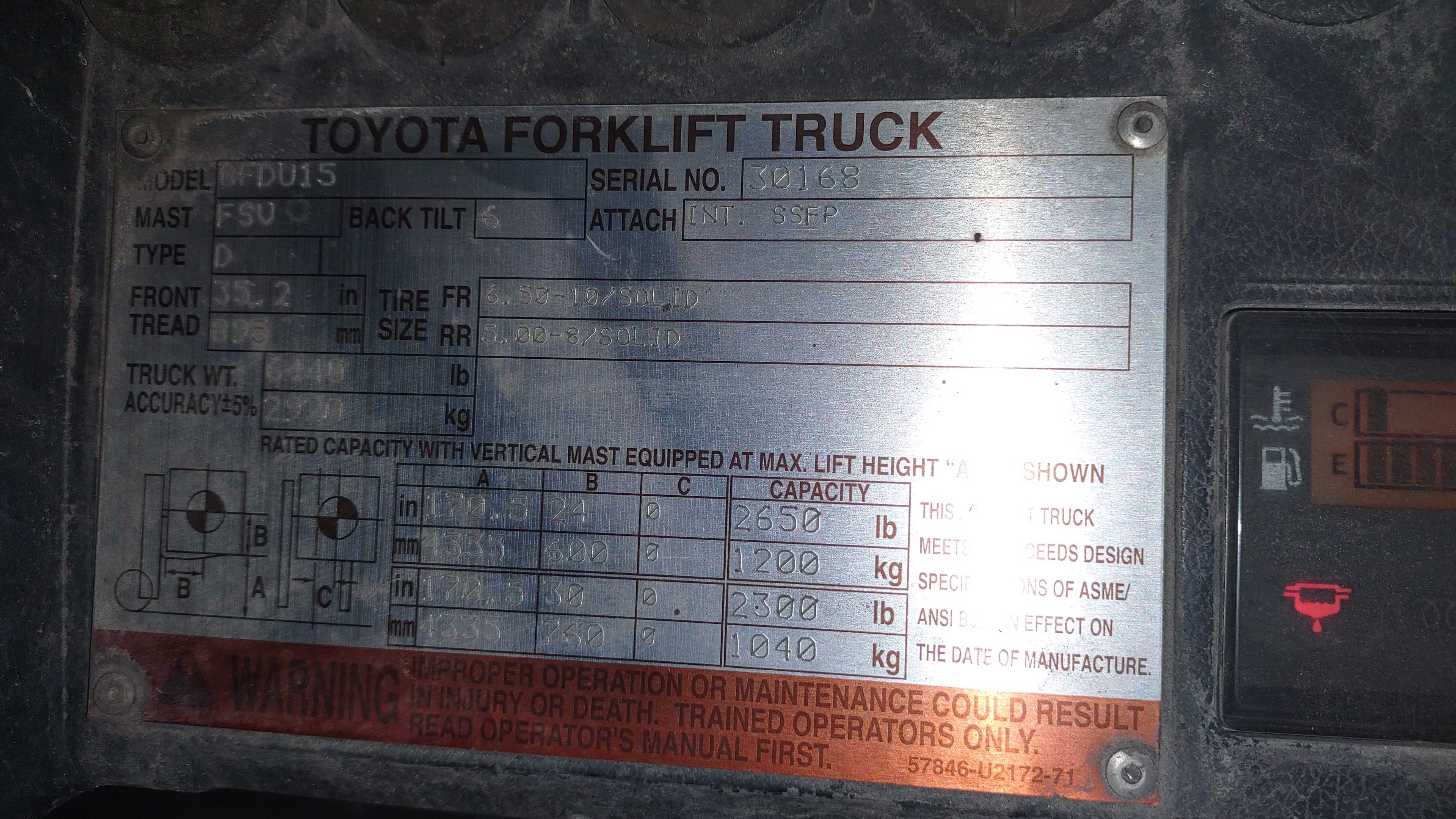 2011 TOYOTA FORKLIFT 8FDU15 - FORKLIFTS