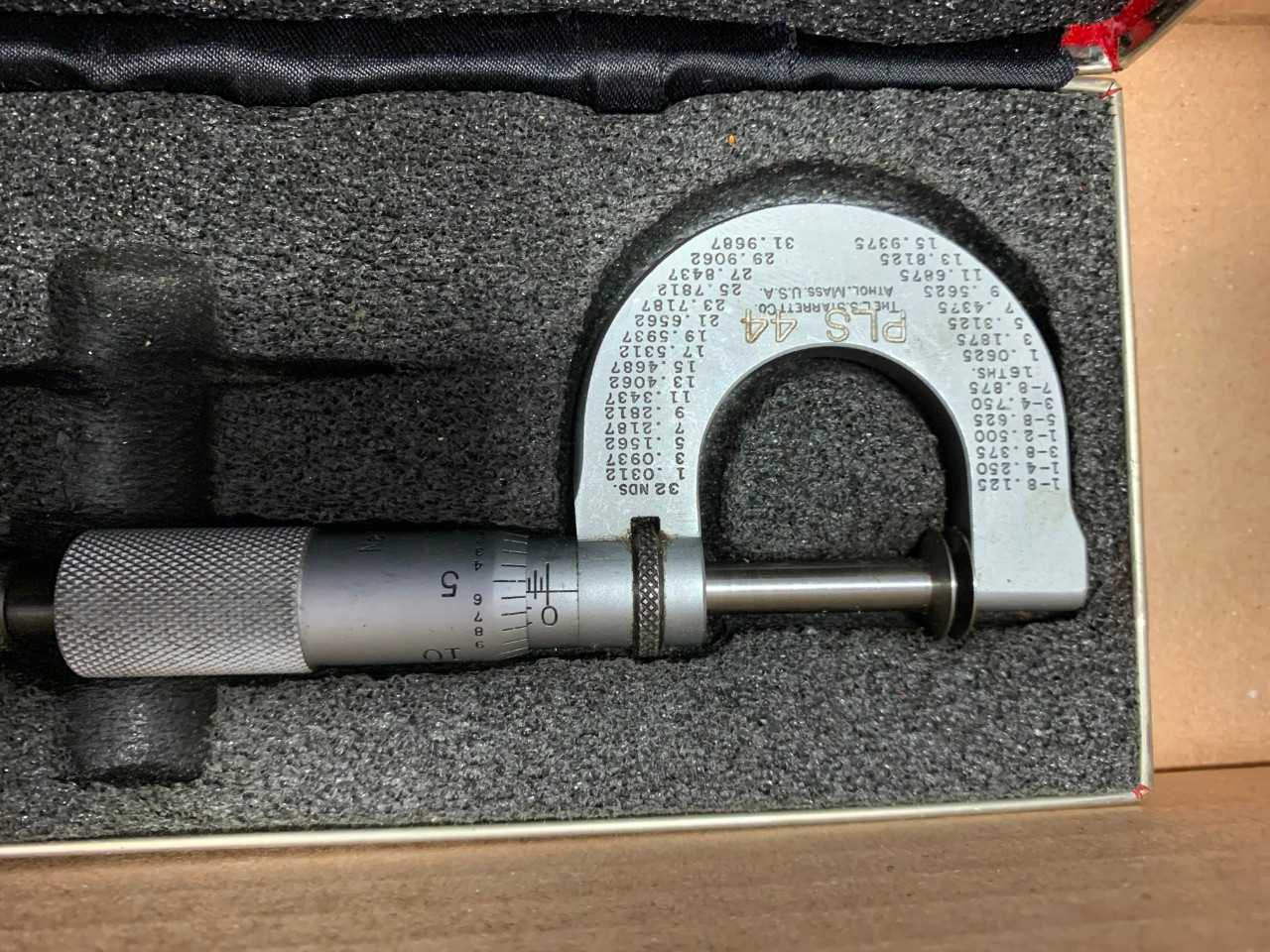 Starrett/Federal  Micrometers - ELECTRIC POWER TOOLS