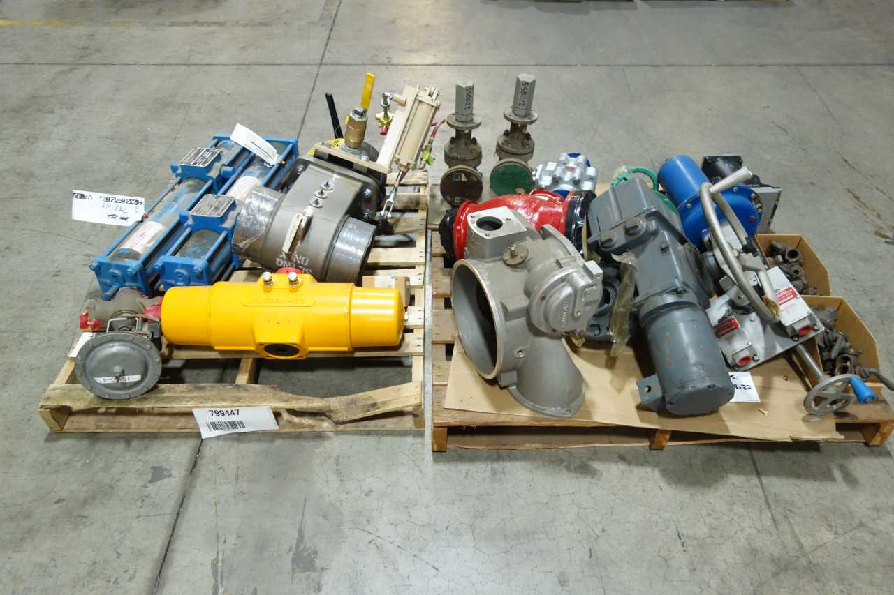 PALLET OF ASSORTED VALAVE AND VALVE PARTS - VALVES