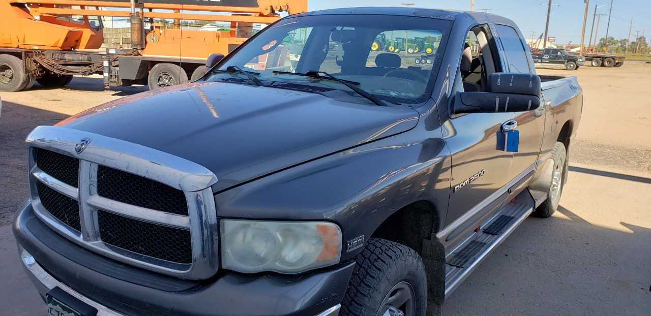 Dodge Ram 2500 Hemi 4x4 2004 Runs - BUSES Dodge Ram 2500 Hemi 4x4 2004 Runs - BUSES