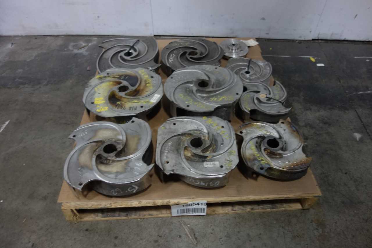 LOT OF ASSORTED PUMP IMPELLERS - INDUSTRIAL PARTS