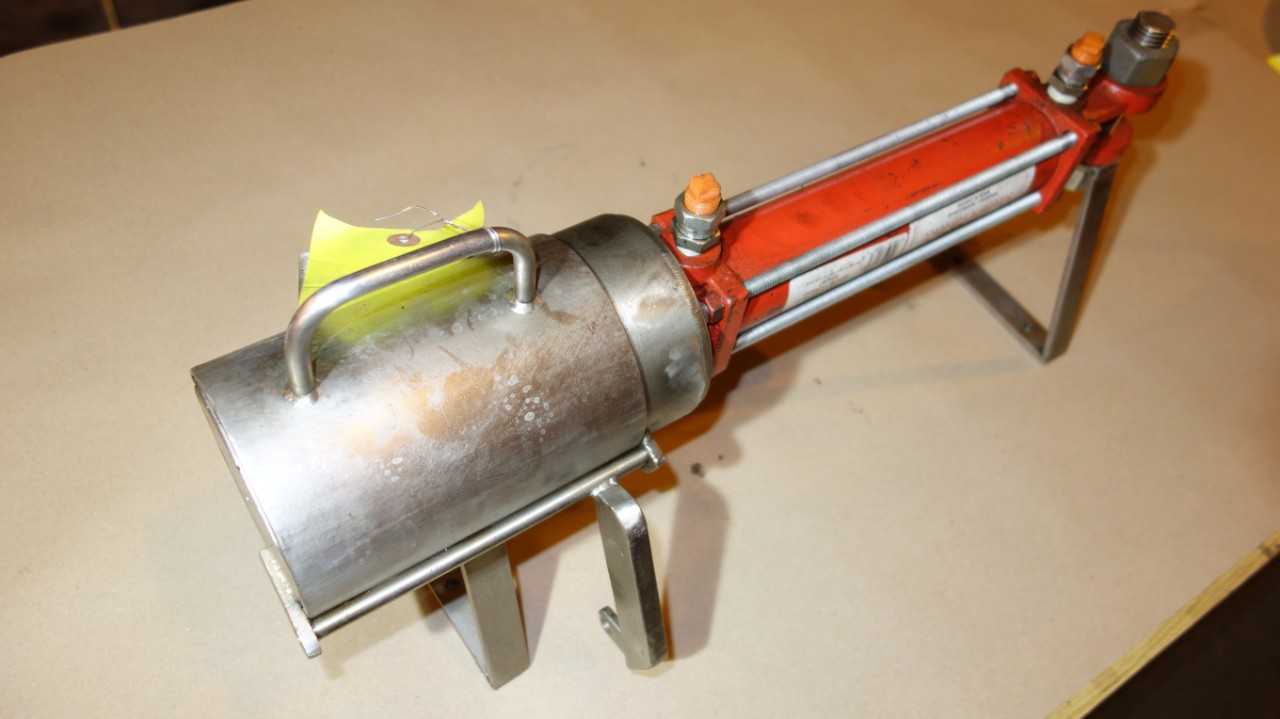 LION 2500 20TL08-112ASAE HYDRAULIC CYLINDER - HYDRAULIC CYLINDERS