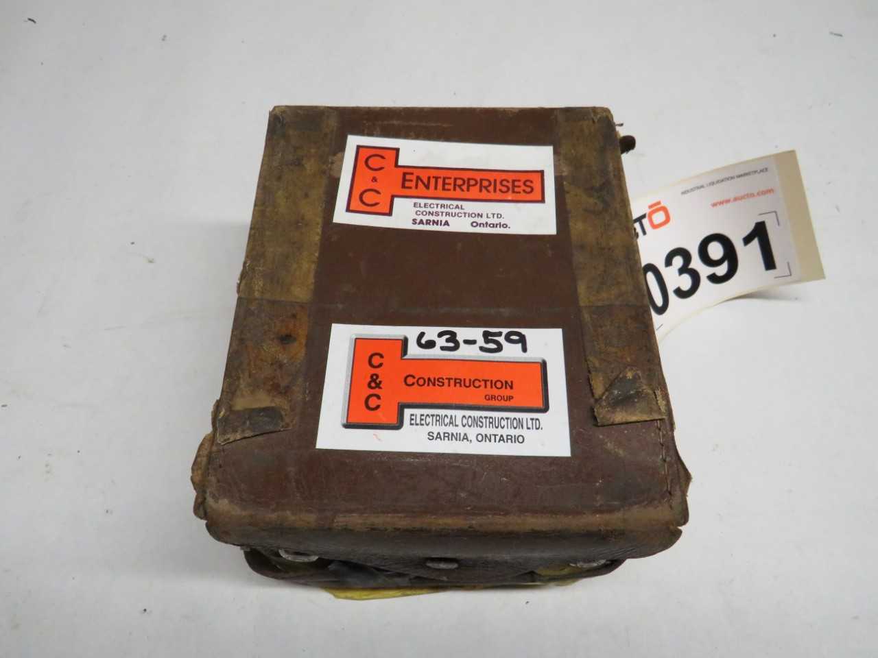 SIMPSON CANADA MODEL 260 SERIES 5 METER - ELECTRICAL COMPONENTS