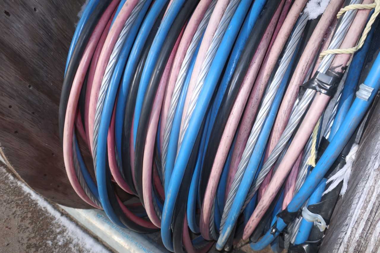 SPOOL OF STEEL CABLE-WIRE - INDUSTRIAL PARTS