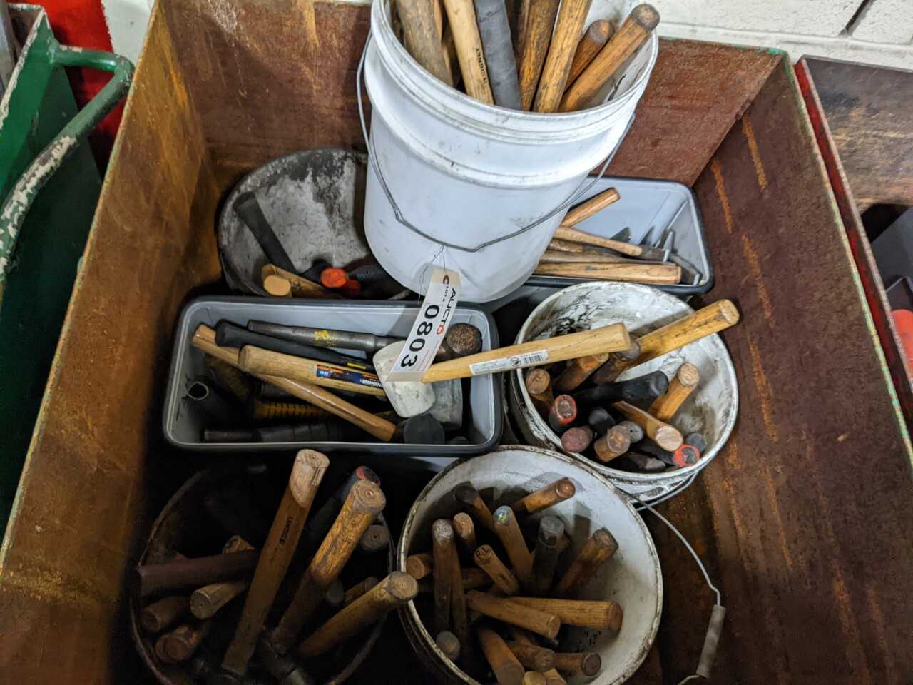 LOT OF ASSORTED HAMMERS - HAND TOOLS