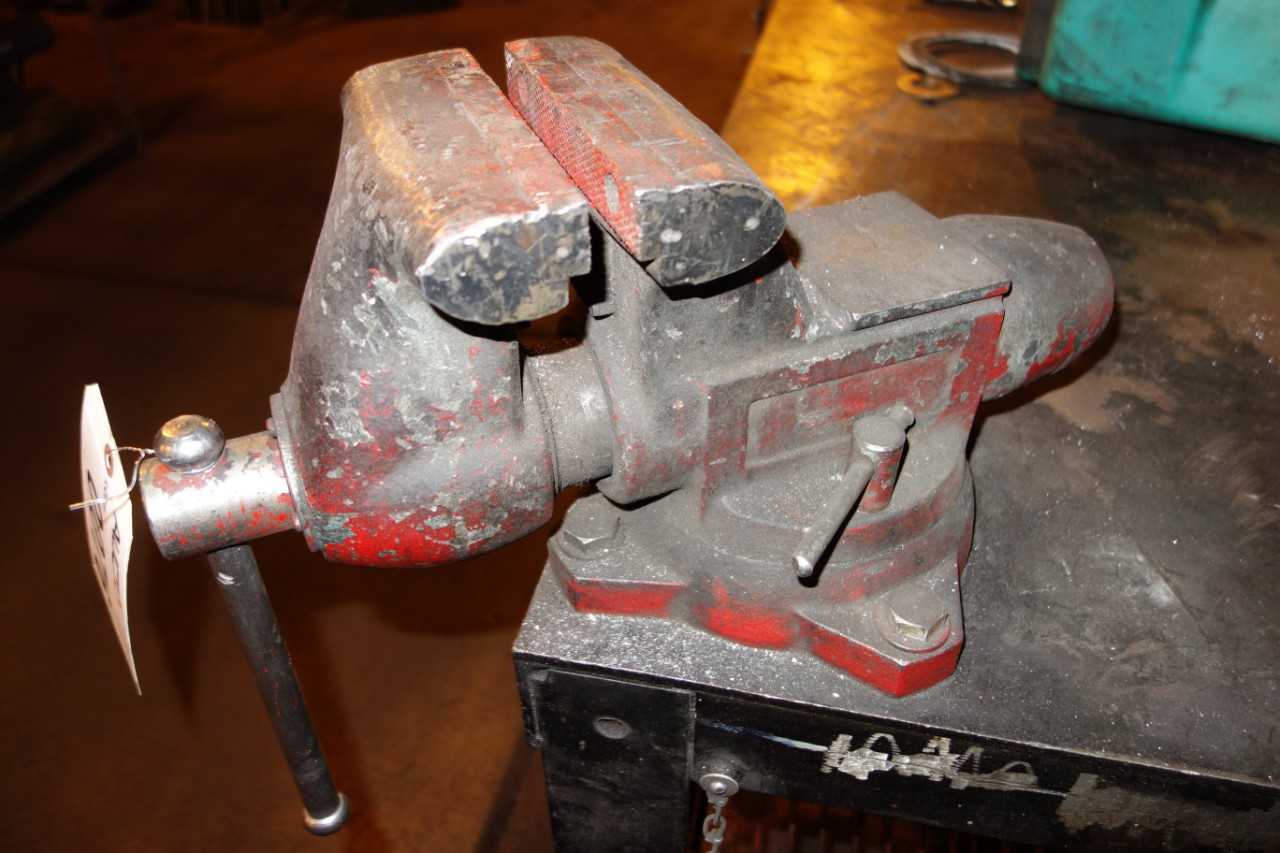 TABLE VICE - ELECTRIC POWER TOOLS