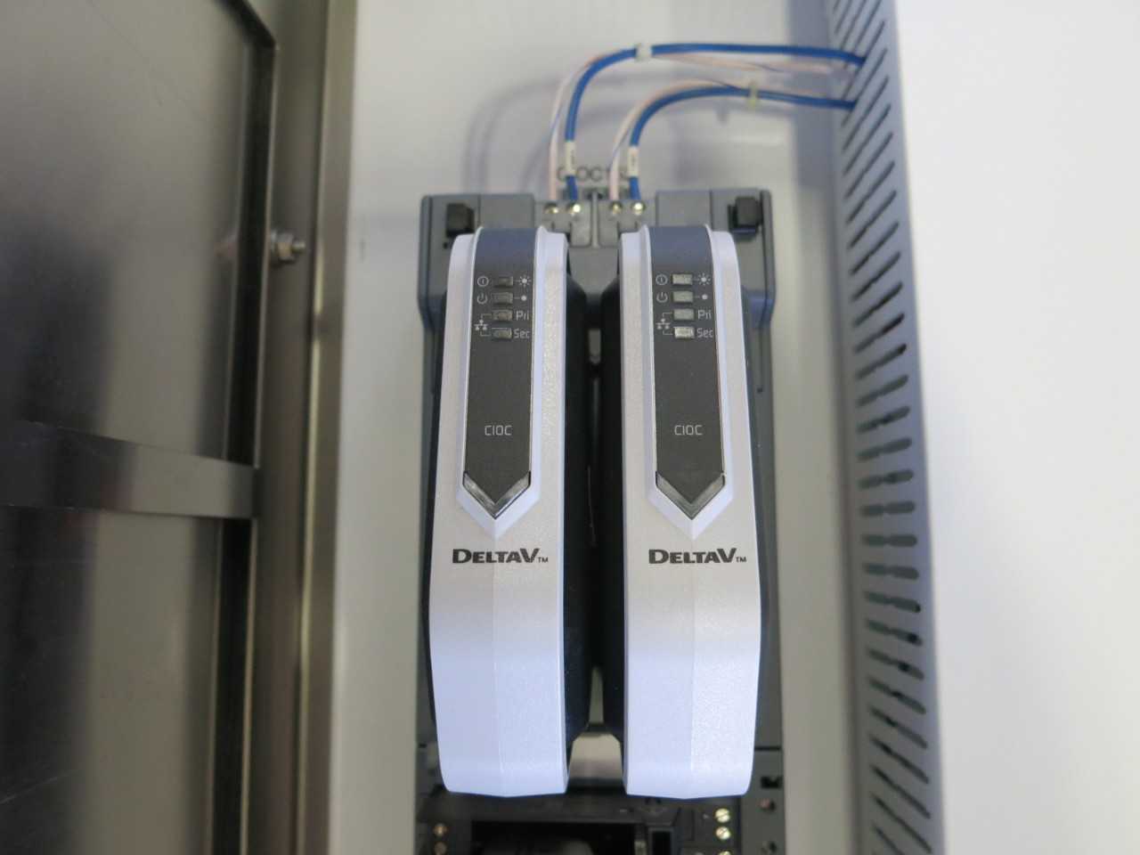 STAINLESS ENCLOSURE WITH ASSORTED EMERSON OVATION DCS MODULES AND PHOENIX CONTACT POWER SUPPLIES - AUTOMATION & CONTROLS