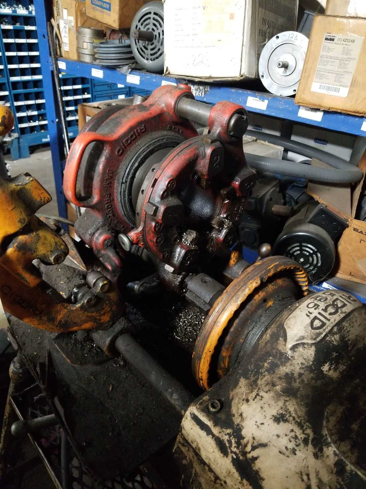 Ridgid 535 Pipe Threader - MACHINE TOOLING