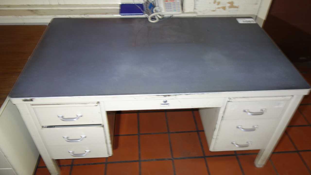 6 DRAWER INDUSTRIAL PROFESSIONAL DESK - PLANT & FACILITY
