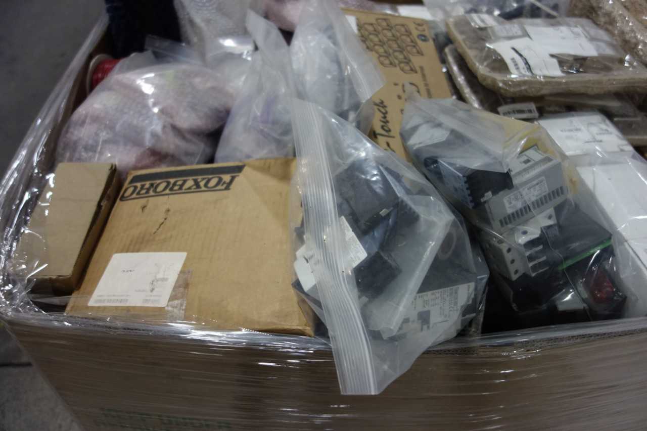 BLIND LOT OF MIXED MRO - INDUSTRIAL PARTS
