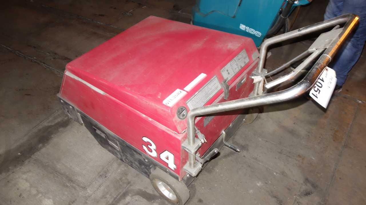 FACTORY CAT 34 FLOOR SWEEPER - PLANT & FACILITY