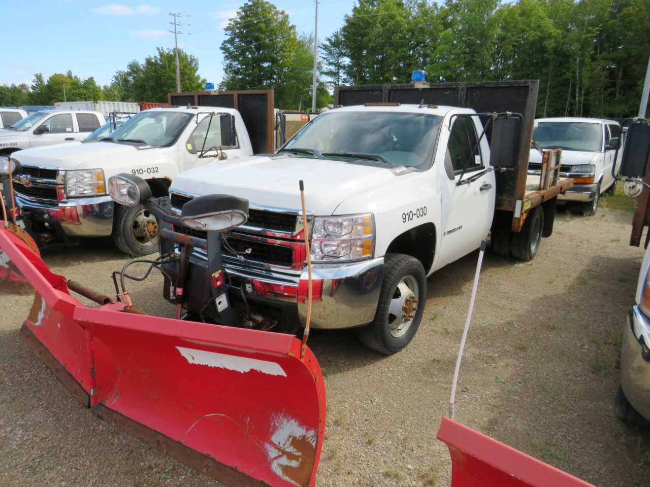 2008 CHEVROLET SILVERADO 3500 HD 4WD PICKUP TRUCK - HYDRO EXCAVATOR TRUCKS