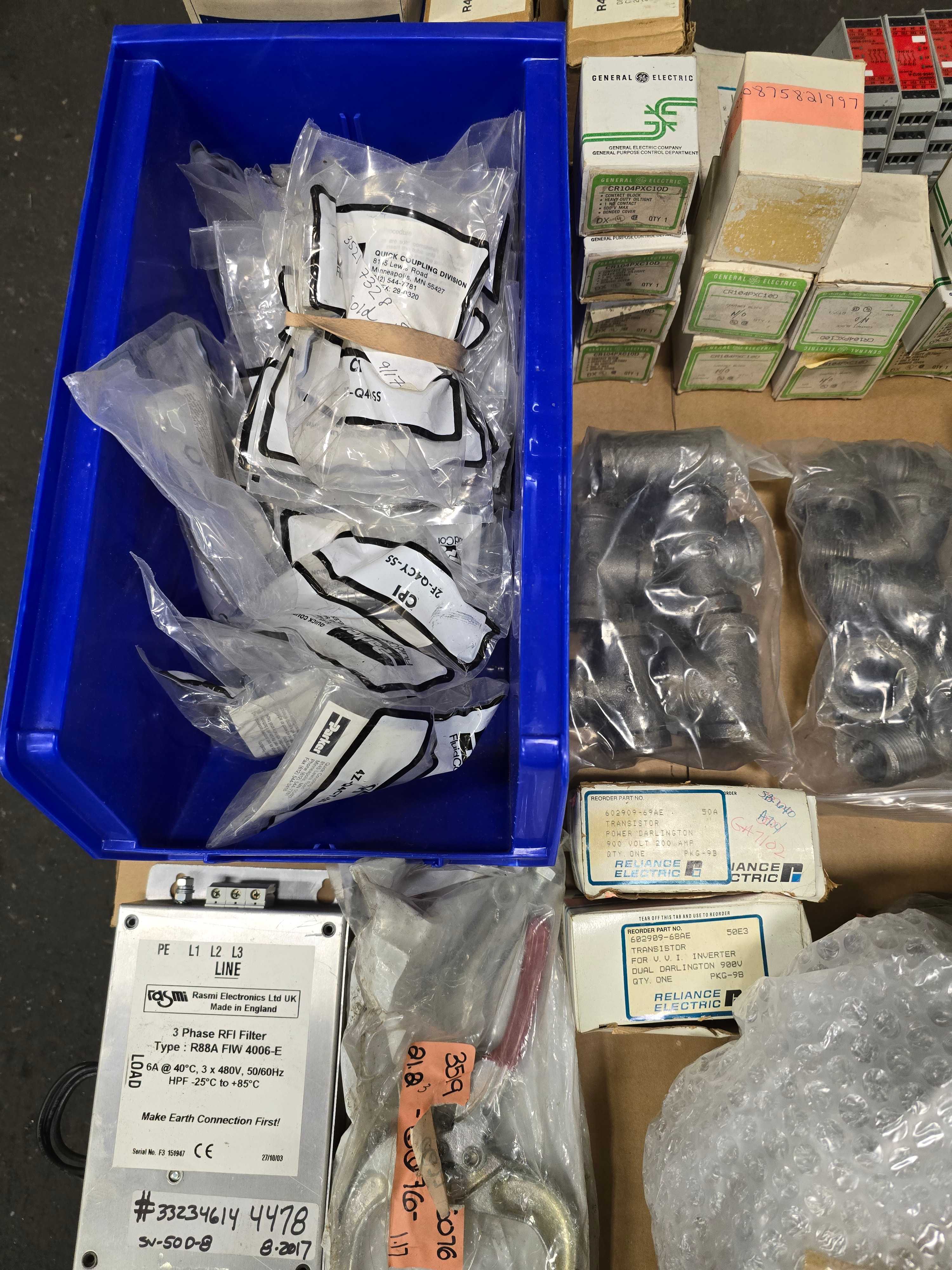 LOT OF INDUSTRIAL & ELECTRICAL PARTS - INDUSTRIAL PARTS