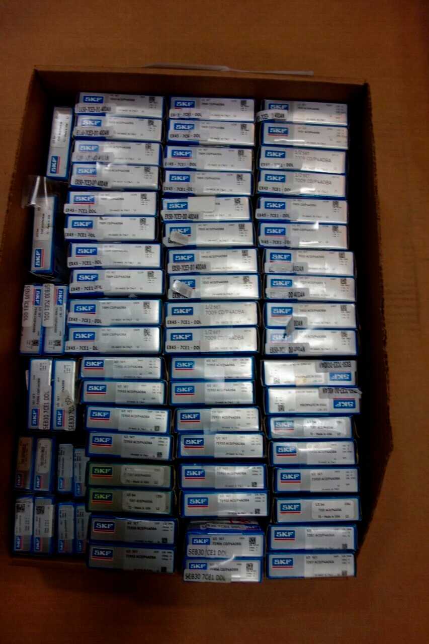 LOT OF ASSORTED SKF SUPER- PRECISION BEARINGS - BEARINGS