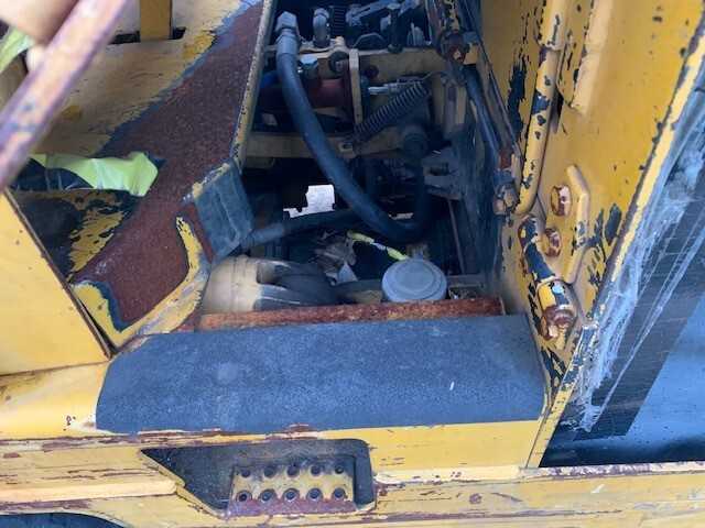 CAT M500 Forklift - FORKLIFTS