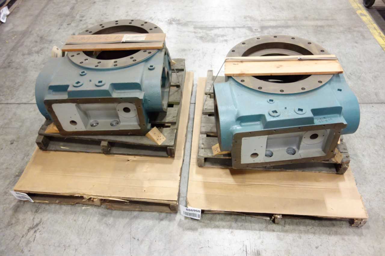 LOT OF 2 LIMITORQUE ACTUATOR HOUSING VALVES - VALVES