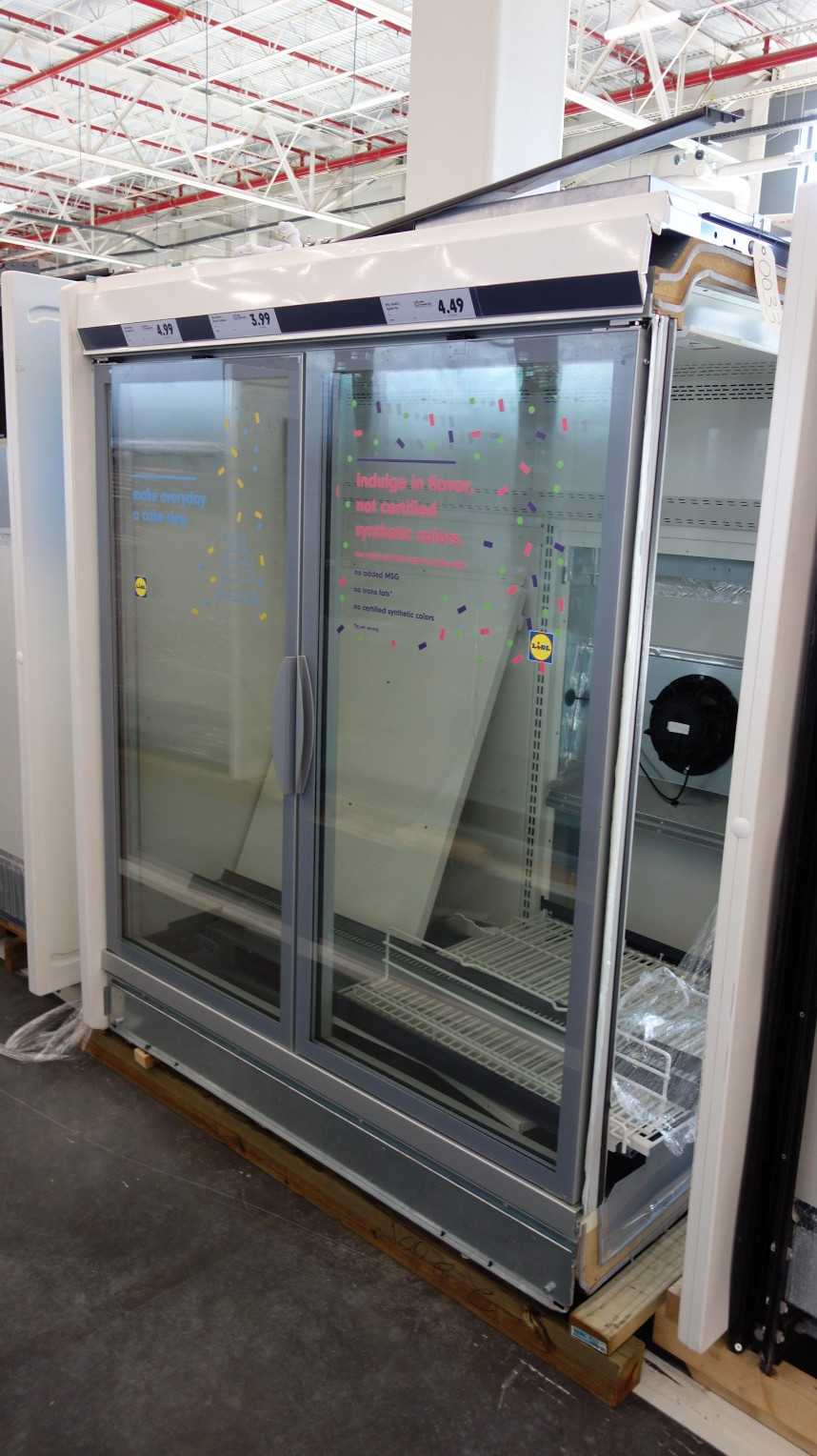 AHT VENTO GREEN MC FREEZE 156 2 DOOR MULTI-SHELF CHEST FREEZER 1.050W 208-240V-AC (MISSING SIDE PANEL)