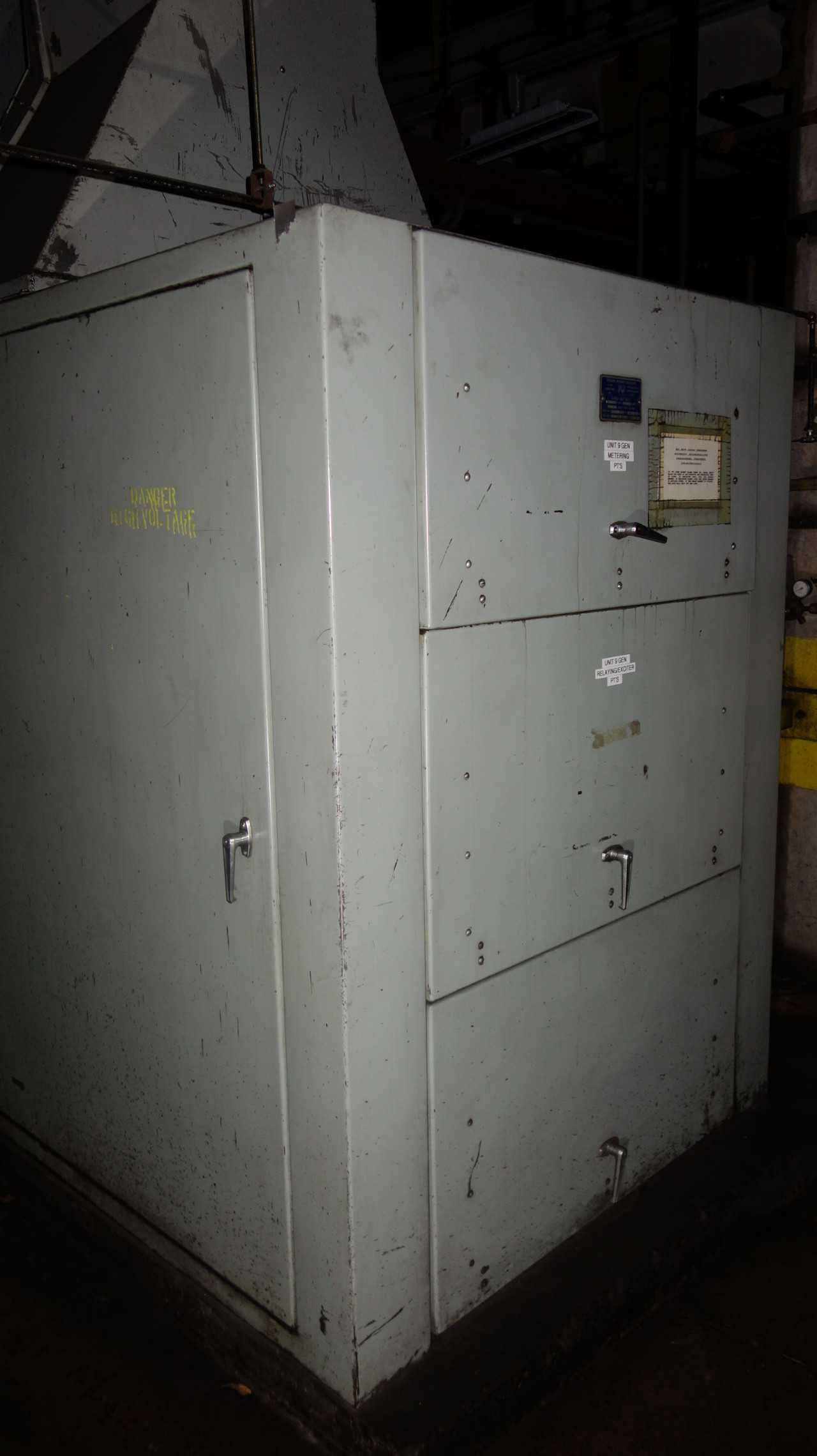 WESTINGHOUSE 14400V-AC POTENTIAL TRANSFORMER HUB - CONTROL TRANSFORMERS