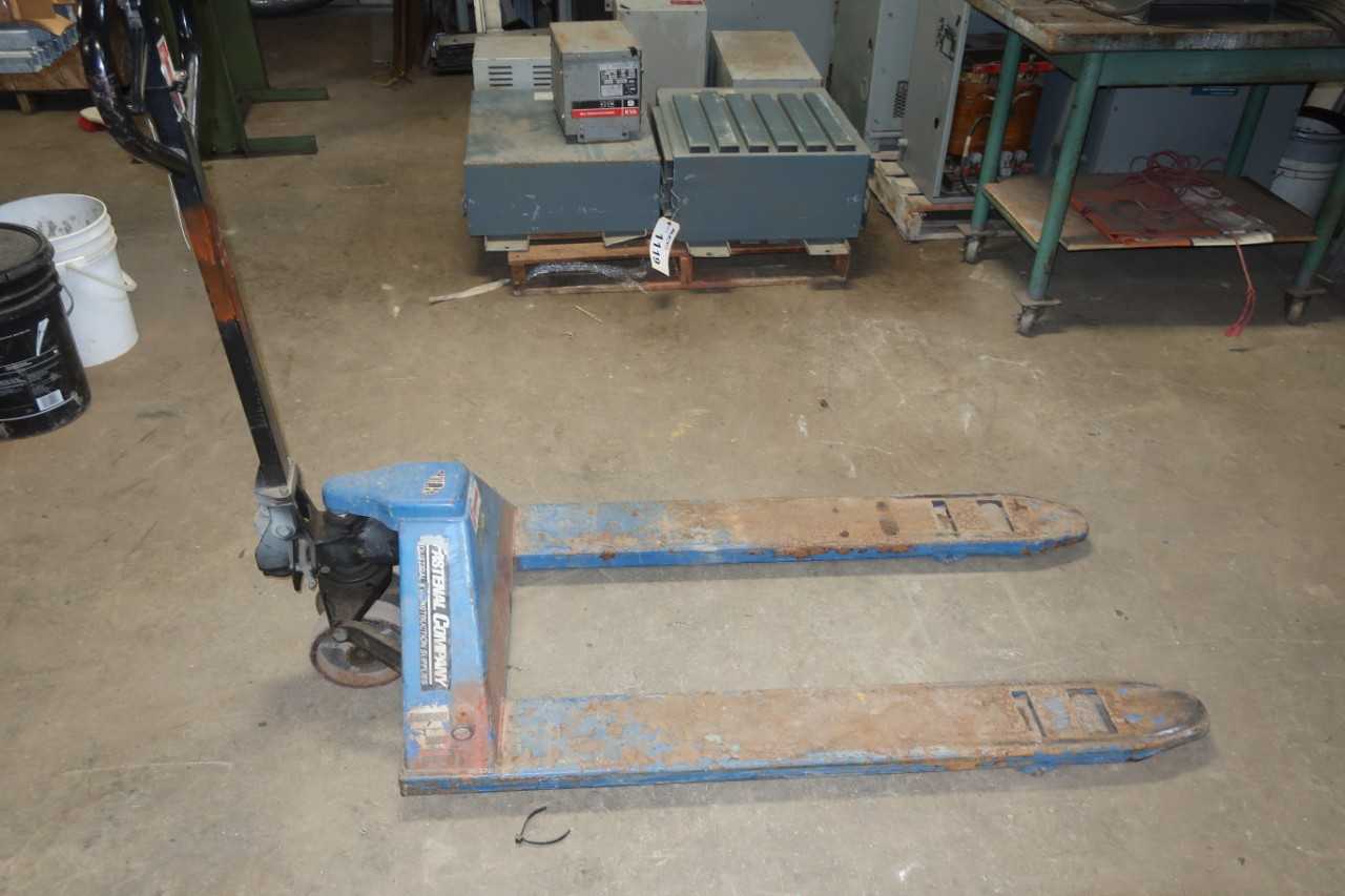 FASTENAL PALLET JACK - MANUAL PALLET JACKS