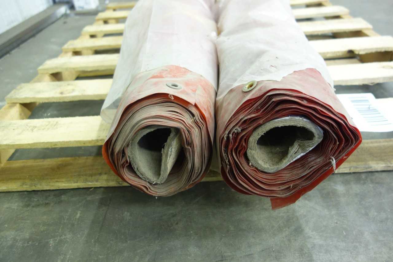 2 ROLLS OF STEINER WELDING CURTAIN - WELDING EQUIPMENT