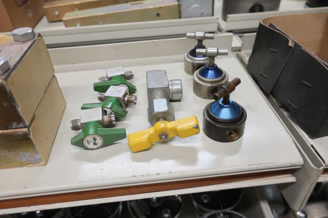 ASSORTED INSTRUMENTATION PARTS, MANIFOLDS, REGULATORS, VALVES, WHITEY, ANDERSON GREENWOOD, CONANT - VALVES