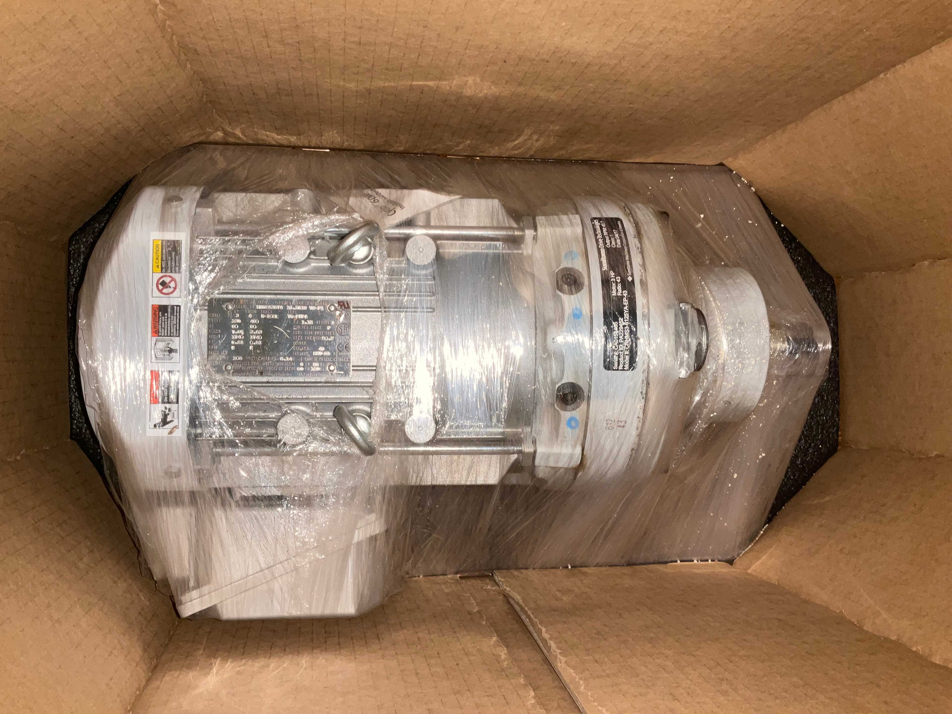 SUMITOMO CNHMS3-6125YA-EP-43 GEARMOTOR - GEARMOTOR